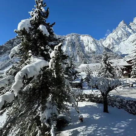 Aiguille Noire 2* Courmayeur