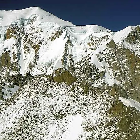 Aiguille Noire 2* Courmayeur