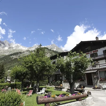 Hotell Aiguille Noire